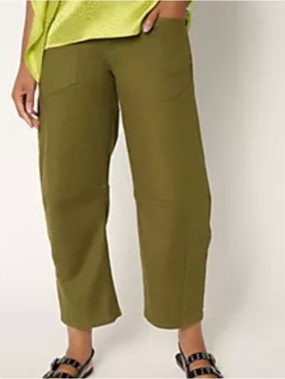 Olive Cropped Wide-Leg Pants - Women